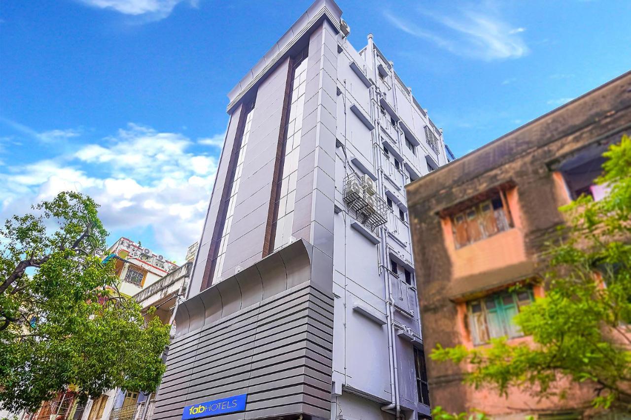 Fabhotel Eros 211 - Nr Sreebhumi Calcutá Exterior foto